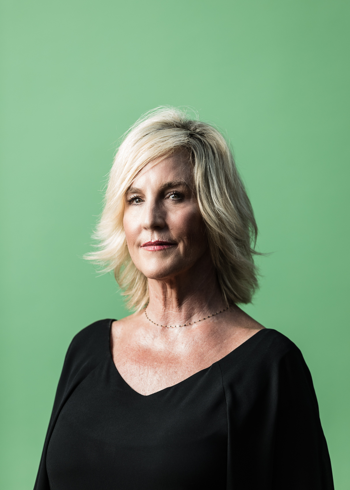 Erin Brockovich, American legal clerk, consumer advocate and environmental activist | Los Angeles | Editorial and Commercial Photographer Patrick Strattner