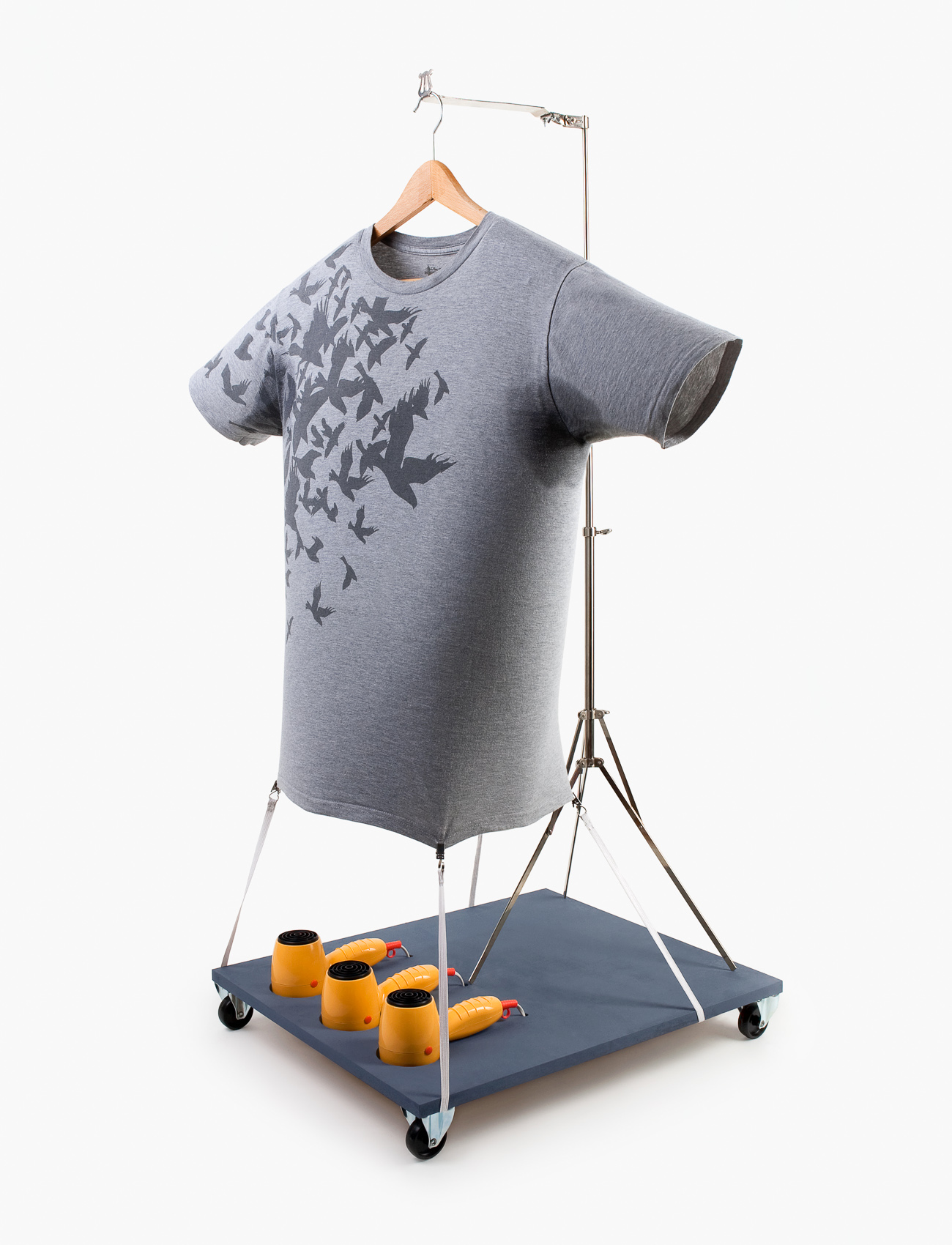 Portable sweaty armpit T-shirt dryer. Prototypes | PATRICK STRATTNER PHOTOGRAPHY